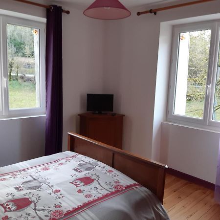 Au Domaine Des Oiseaux Bed and Breakfast Montredon  Buitenkant foto